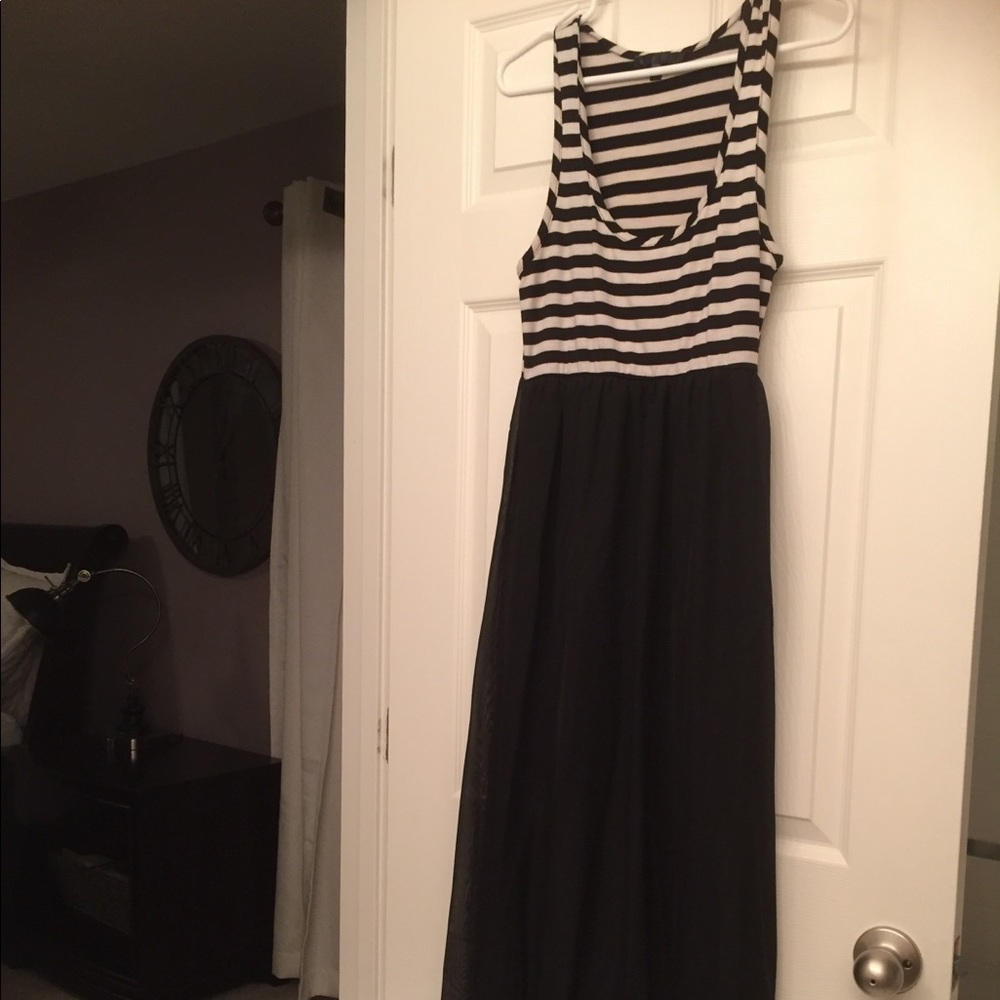 Black and White Maxi